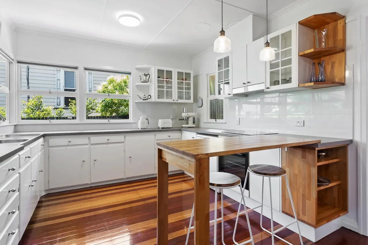 Artist'S Cottage - Cosy Home In Quiet Leafy Street Toowoomba